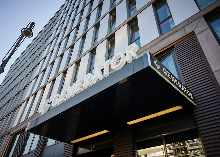 Generator Berlin Alexanderplatz Vandrehjem